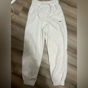 nike fleece sweatp
